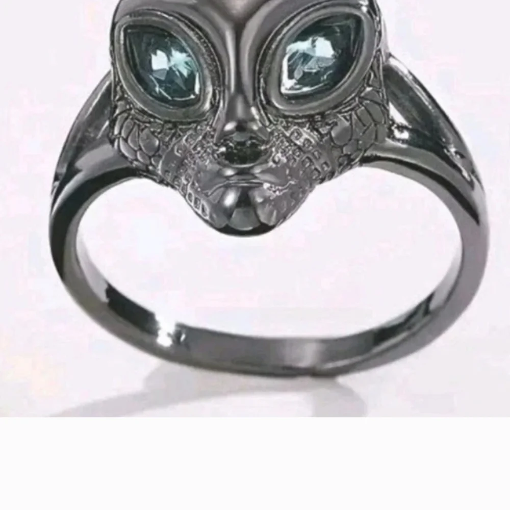 Mens Alien Skull Biker Ring Black Sterling silver Gothic Sci Fi Ring Sz10